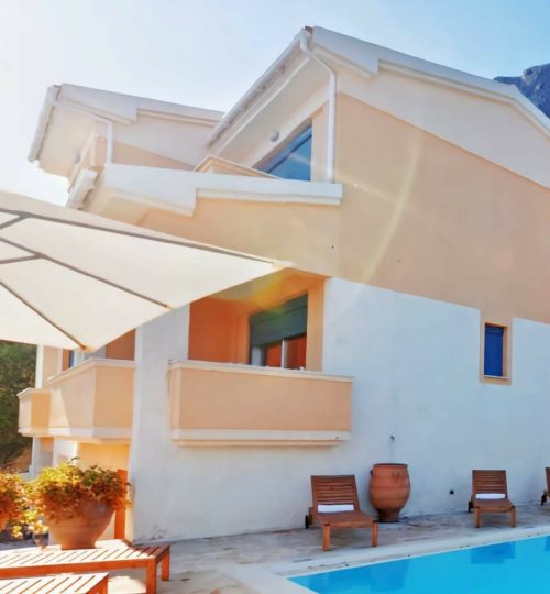villa-accommodation-in-Corfu.jpg